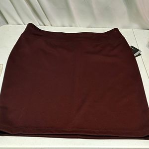 Style & Company burgundy skirt size large petite